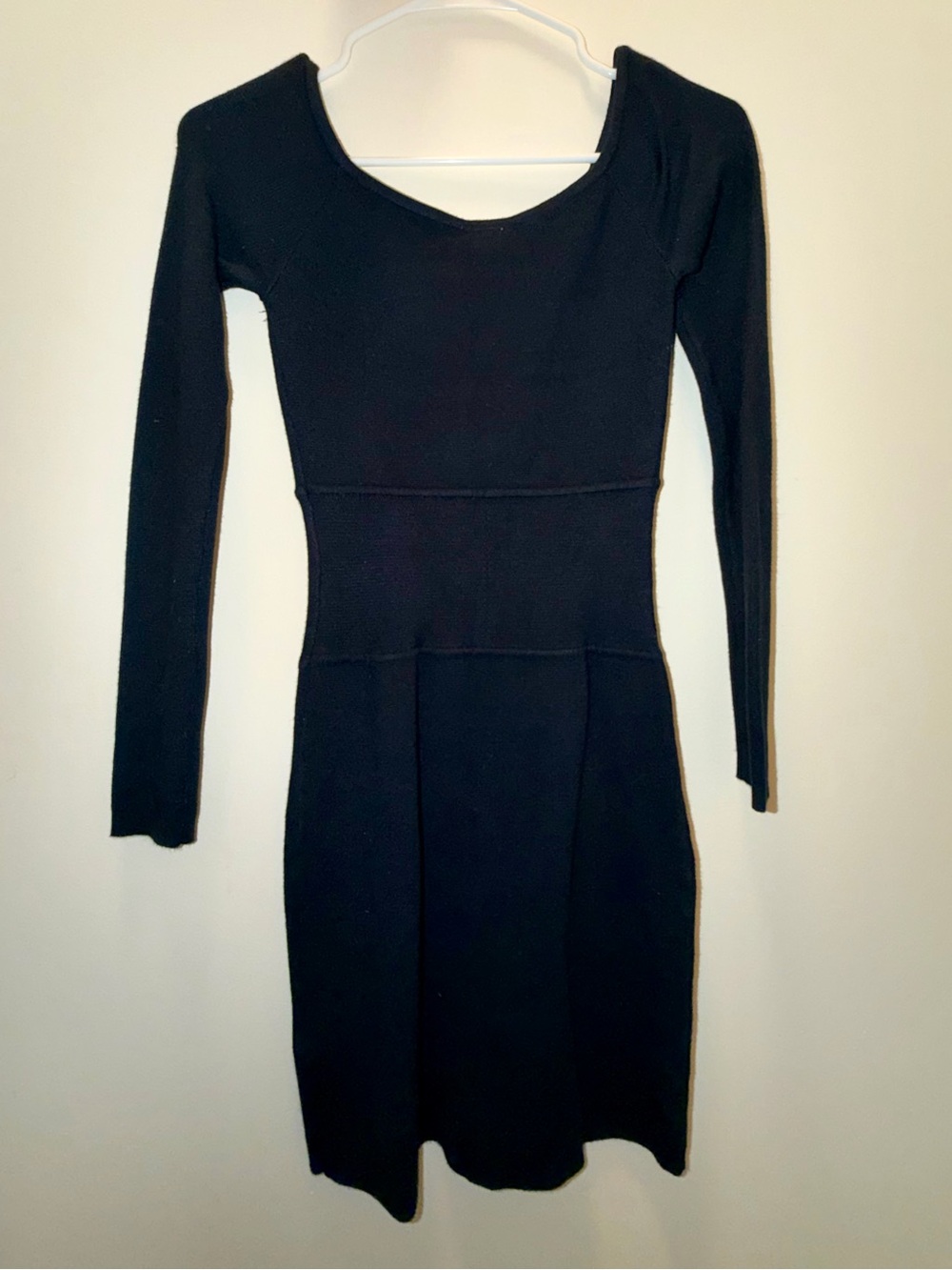 Abercrombie & Fitch Black Long-Sleeve Ribbed Knit Dress
